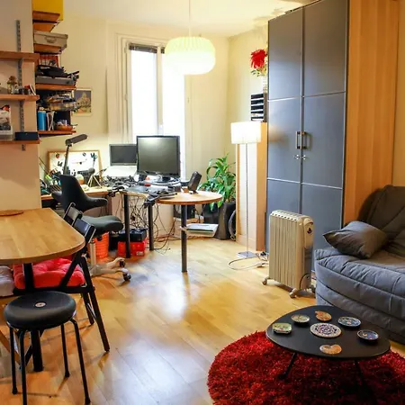 Hostnfly - Charming Comfortable Close To Republic! *